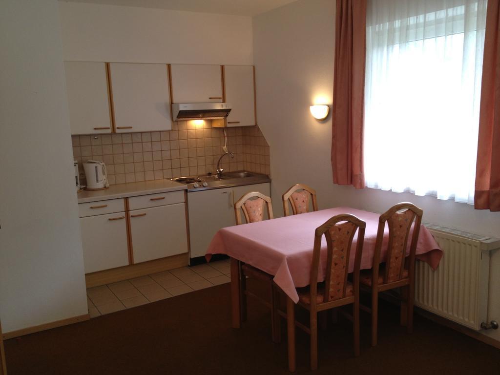 באד קליניקירשהיים Pension & Appartement Fortin חדר תמונה
